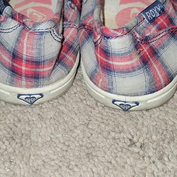 Roxy red, white & blue slip-ons Size 8 - Picture 5 of 8